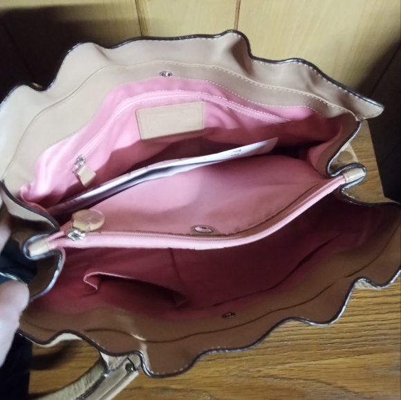 Coach Penelope Tan Leather Satchel M0985-F14686 - Picture 13 of 15